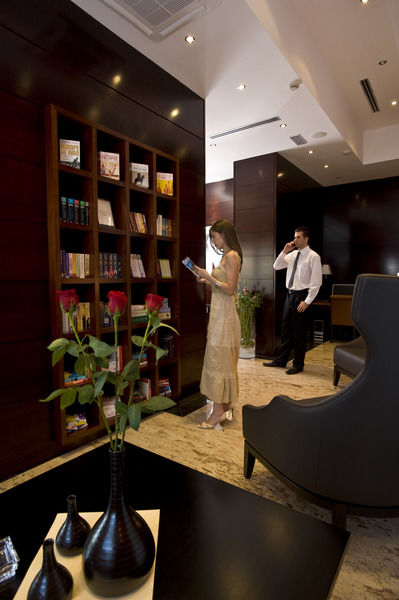 Aparthotel Premier 波德戈里察 外观 照片